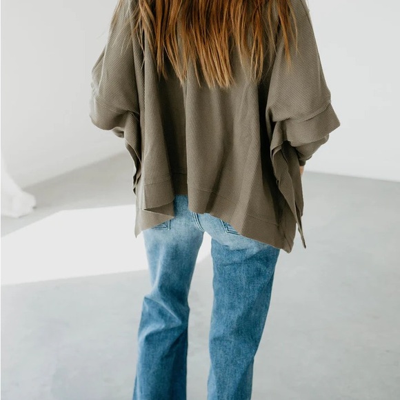 Lauriebelles Top - Picture 2 of 8